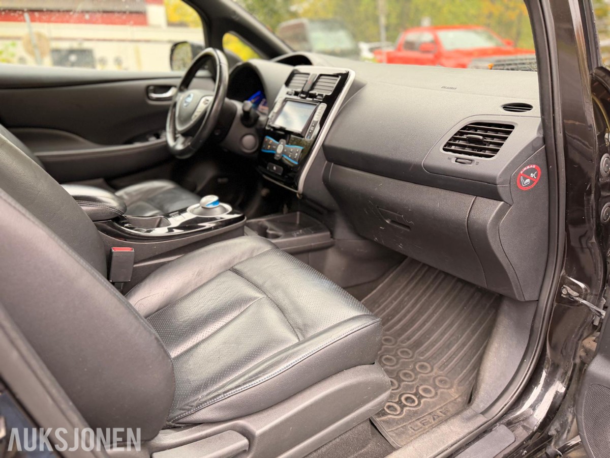 2014 NISSAN LEAF BOSE 360 KAMERA SKINN RATTVARME