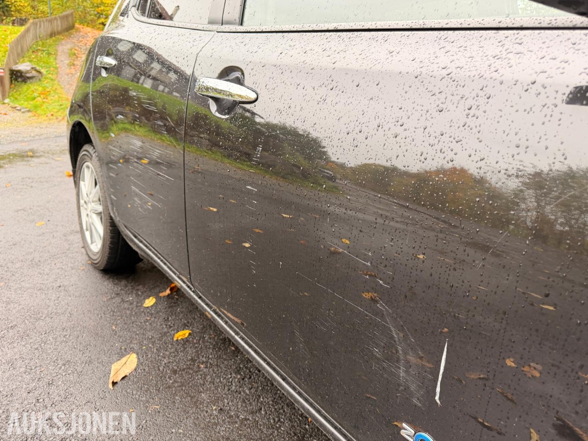 2014 NISSAN LEAF BOSE 360 KAMERA SKINN RATTVARME