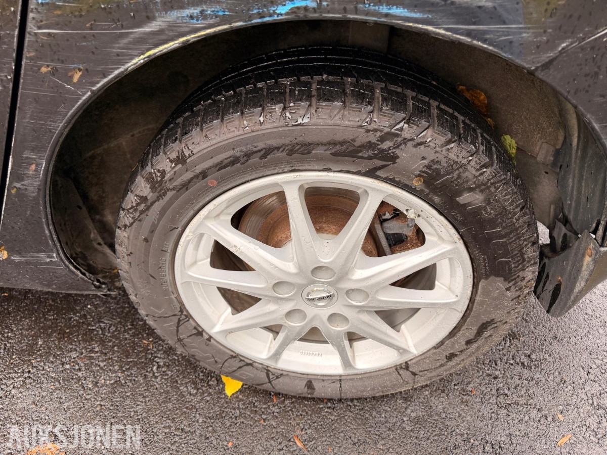 2014 NISSAN LEAF BOSE 360 KAMERA SKINN RATTVARME