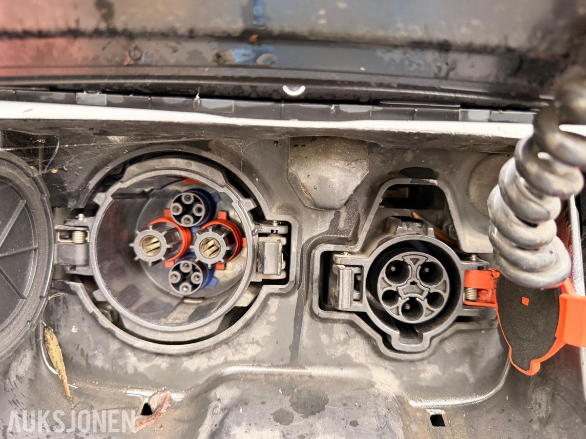 2014 NISSAN LEAF BOSE 360 KAMERA SKINN RATTVARME