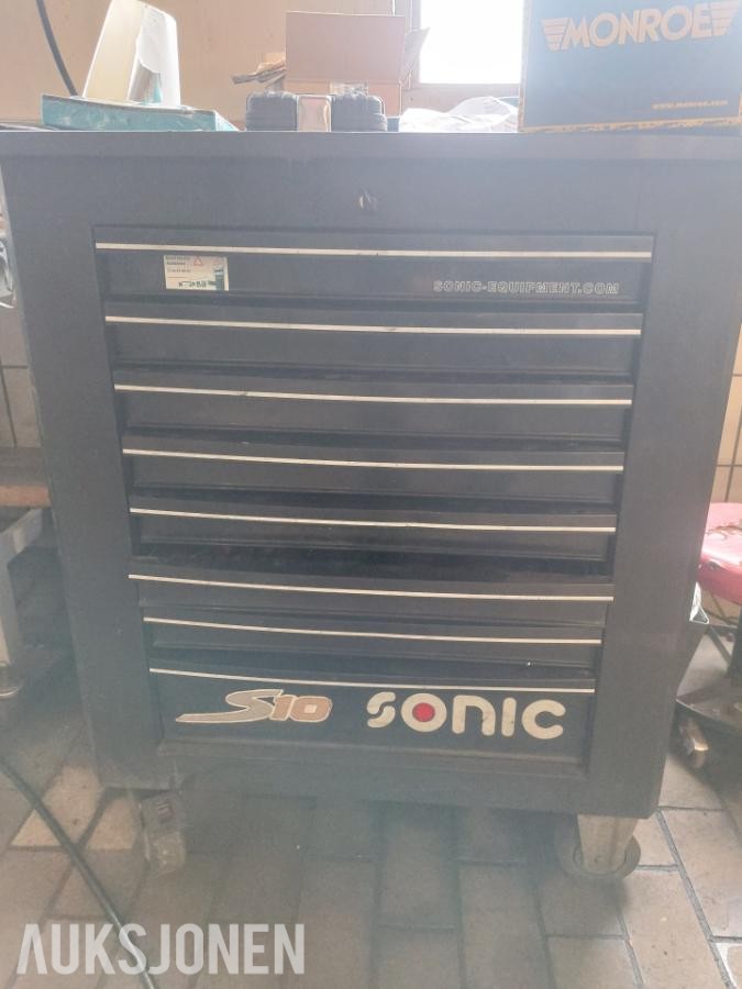 2008 Sonic S10 verktøyskap med verktøy
