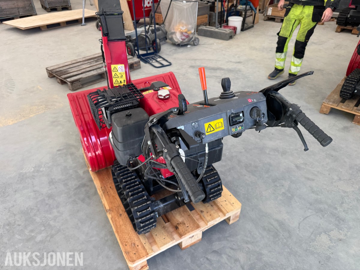 2023 Honda HSS1380AETD beltegående snøfreser - kun 41,6 timer