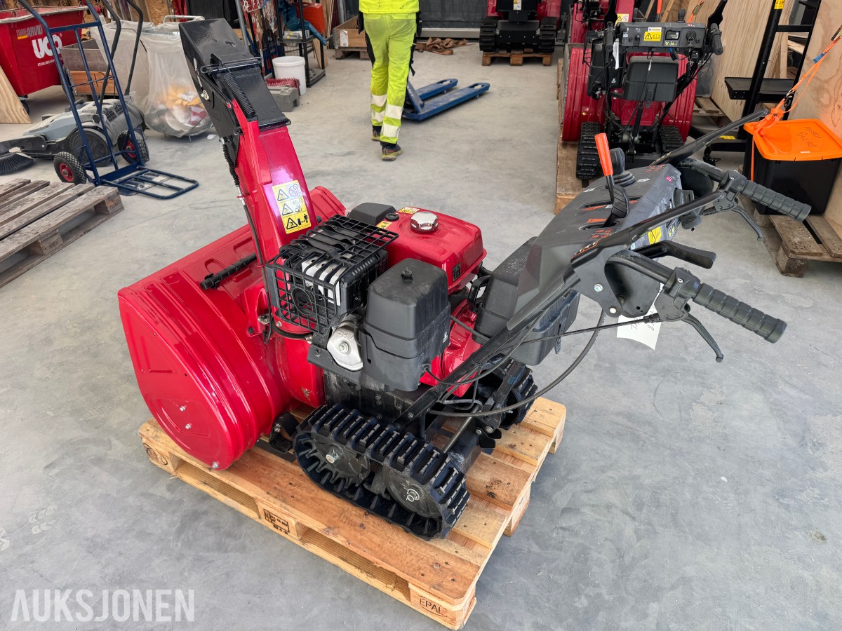 2023 Honda HSS1380AETD beltegående snøfreser - kun 41,6 timer