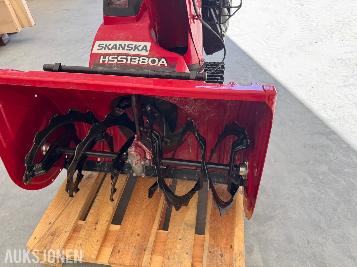 2023 Honda HSS1380AETD beltegående snøfreser - kun 41,6 timer