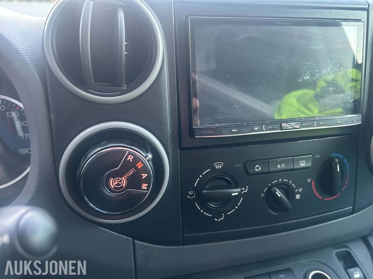 2014 Peugeot Partner 1.6 Diesel, Automat, Reparasjonsobjekt