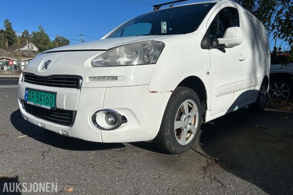 2014 Peugeot Partner 1.6 Diesel, Automat, Reparasjonsobjekt