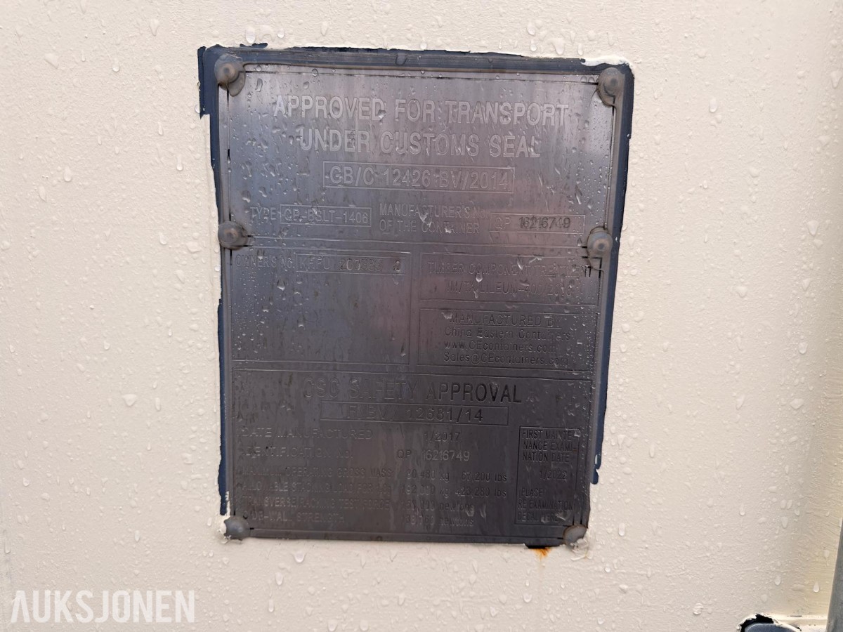2022 20 fots container innredetsom skifterom med toalett