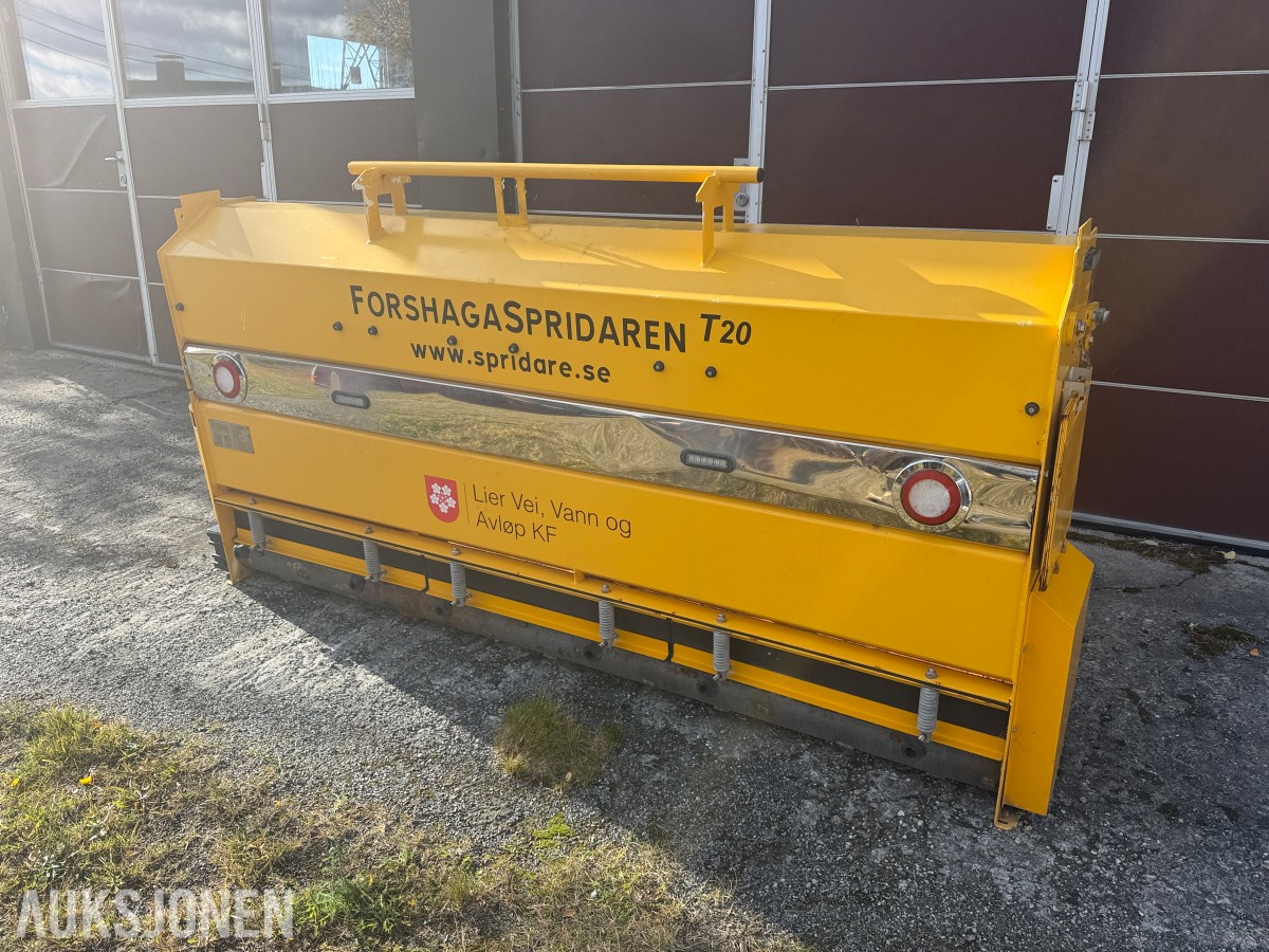 2021 ForsagaSpridaren sandstrøer / Sandspreder