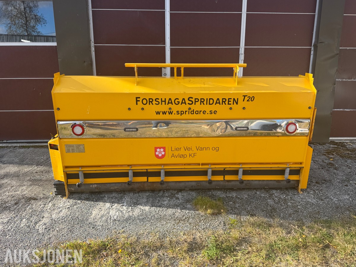 2021 ForsagaSpridaren sandstrøer / Sandspreder