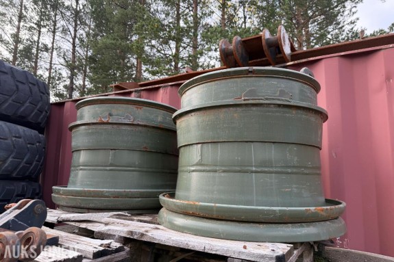 2 x Ubrukte hjullaster felger