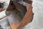 Pusseskuffe med hydraulisk tilt med B 27 feste
