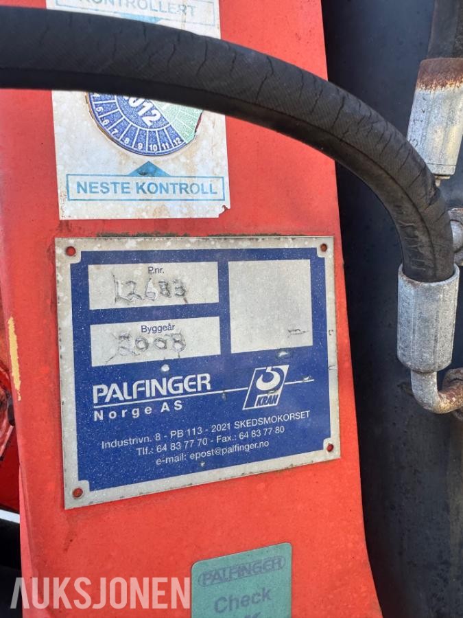 1990 Mercedes-Benz 814 Med tipp og kran