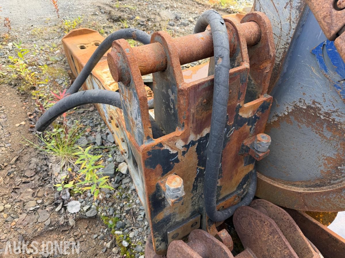 2001 Omal HB1050 pigghammer B20 feste