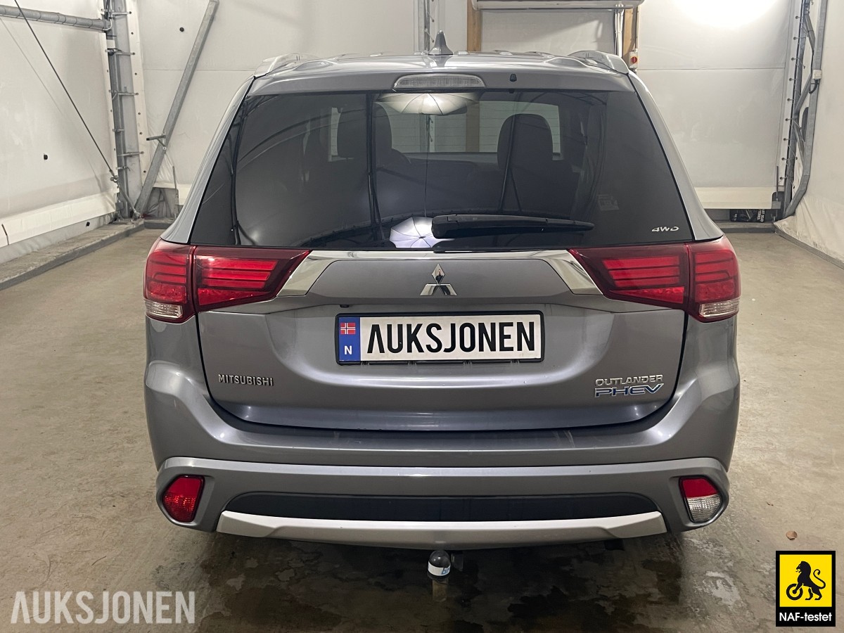 2016 Mitsubishi OUTLANDER PHEV 4WD HENGERFESTE 360 KAMERA CRUISE LED 