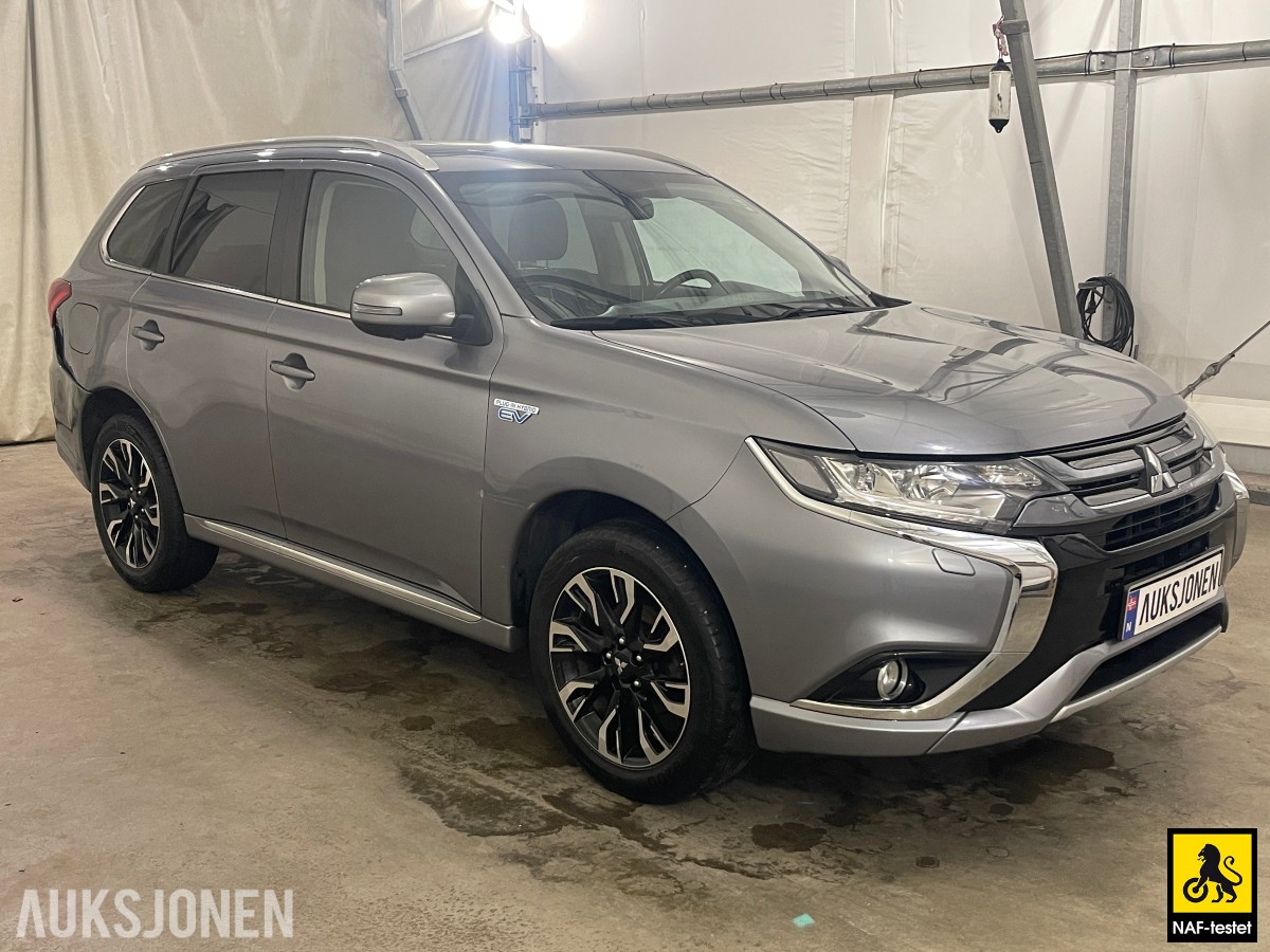 2016 Mitsubishi OUTLANDER PHEV 4WD HENGERFESTE 360 KAMERA CRUISE LED 