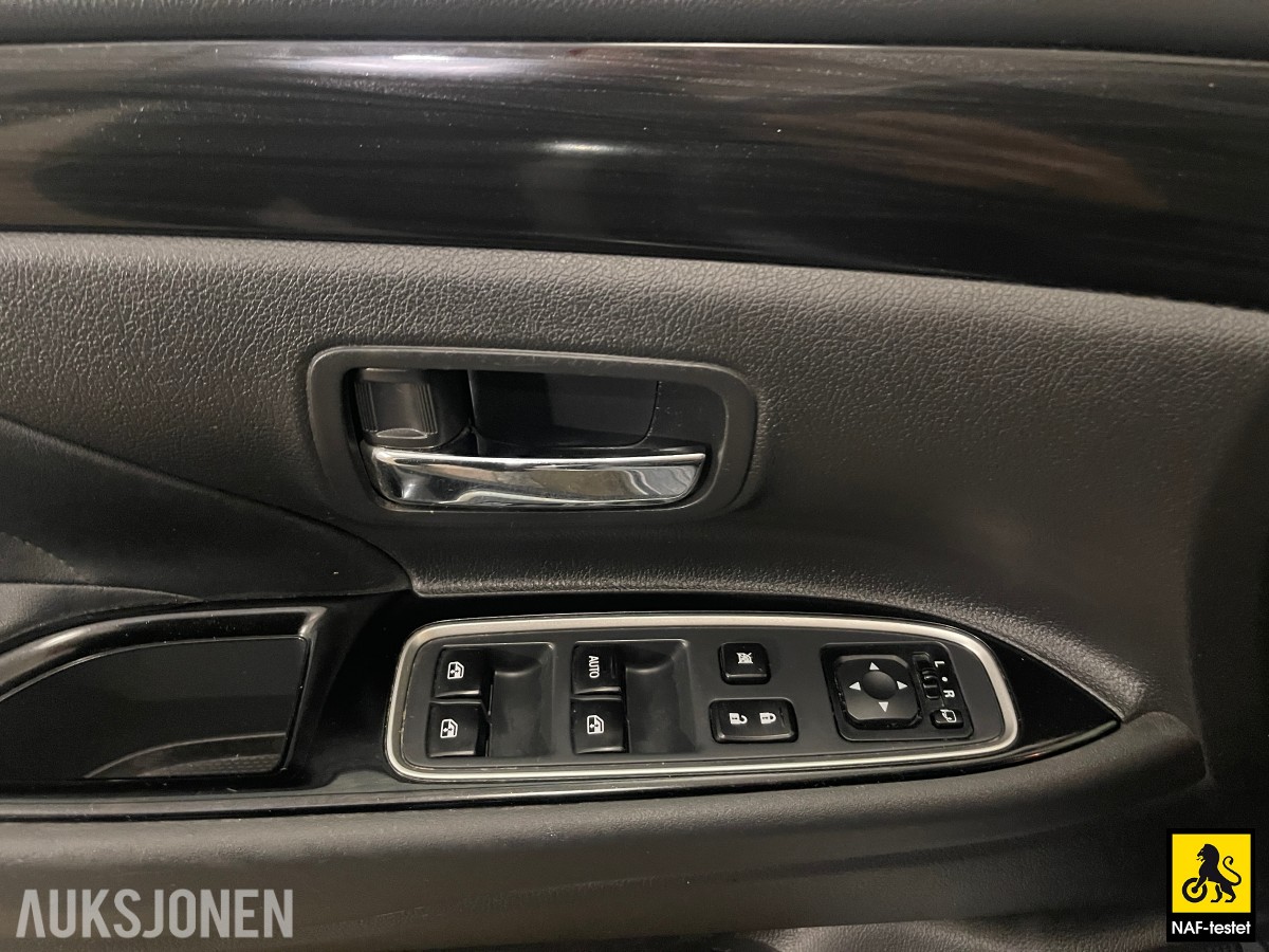 2016 Mitsubishi OUTLANDER PHEV 4WD HENGERFESTE 360 KAMERA CRUISE LED 