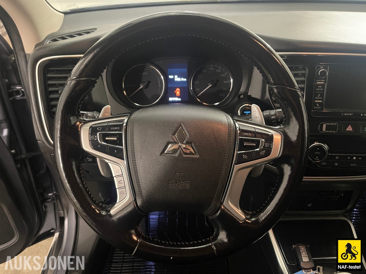 2016 Mitsubishi OUTLANDER PHEV 4WD HENGERFESTE 360 KAMERA CRUISE LED 
