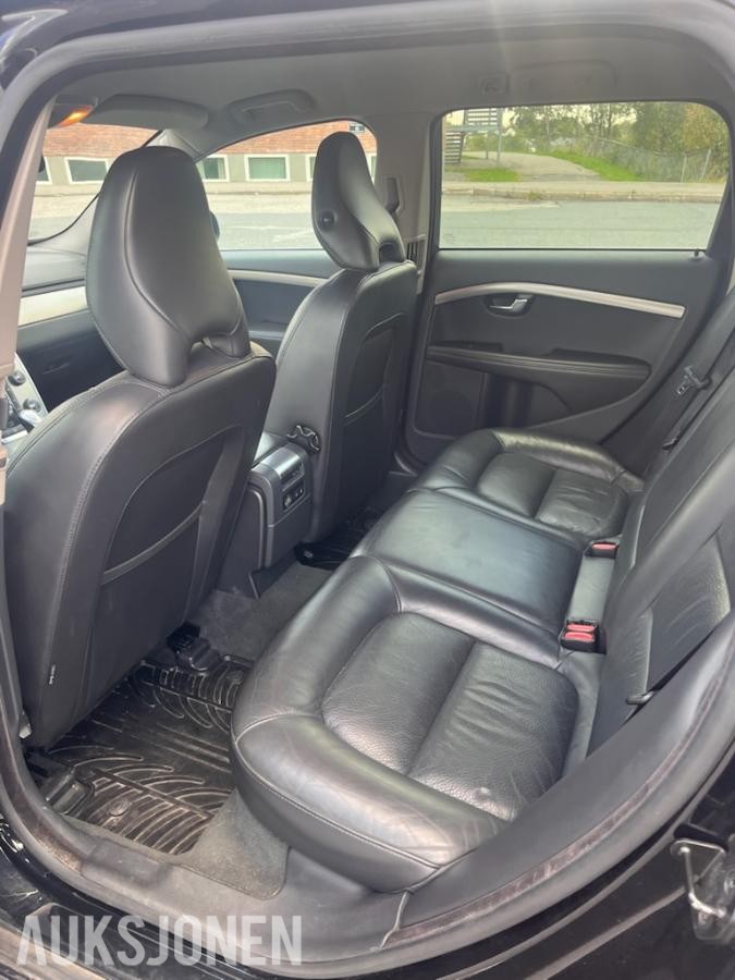 2013 Volvo V70 1.6 Diesel 114hk Automat, Cruisekontroll, Hengerfeste *Ingen minstepris*