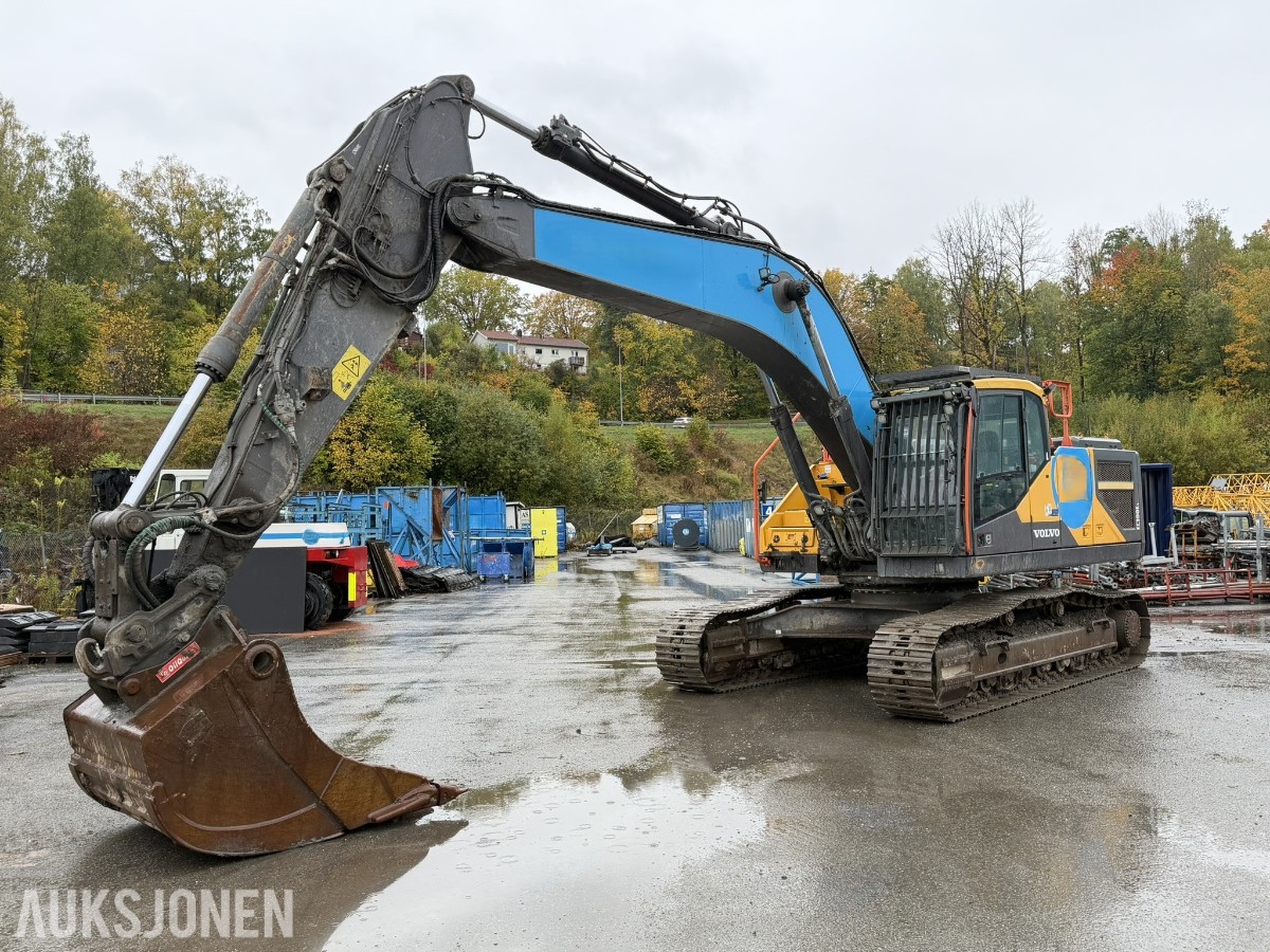 2019 Volvo EC300EL Gravemaskin