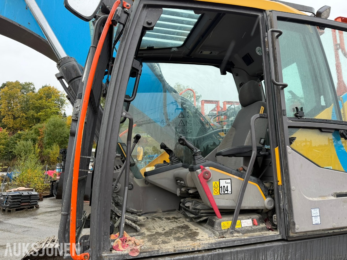 2019 Volvo EC300EL Gravemaskin