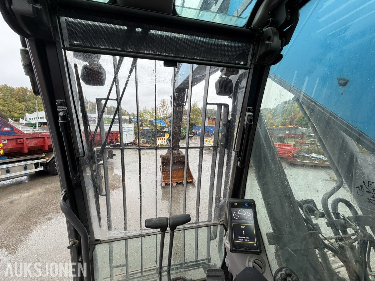 2019 Volvo EC300EL Gravemaskin