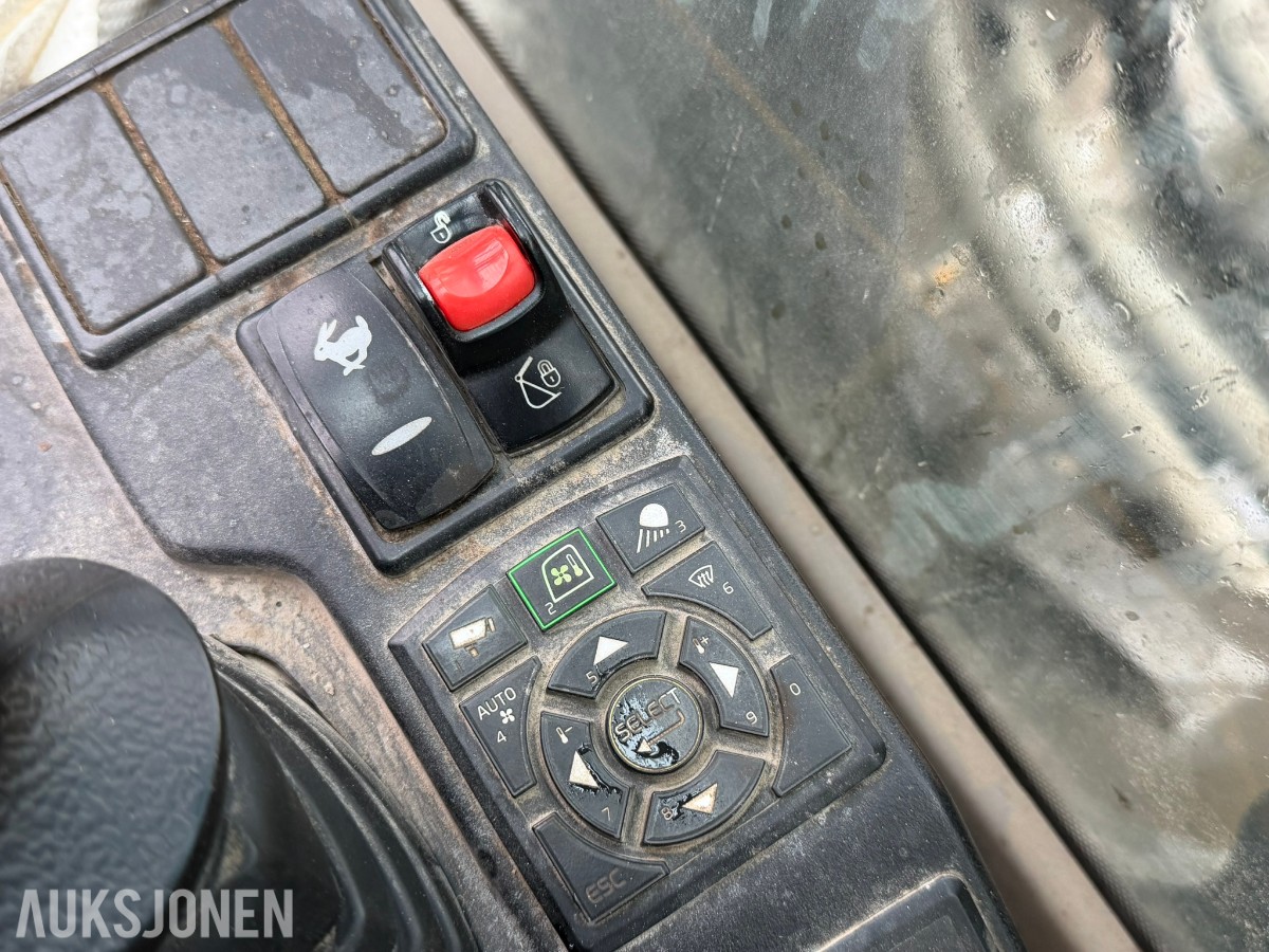 2019 Volvo EC300EL Gravemaskin