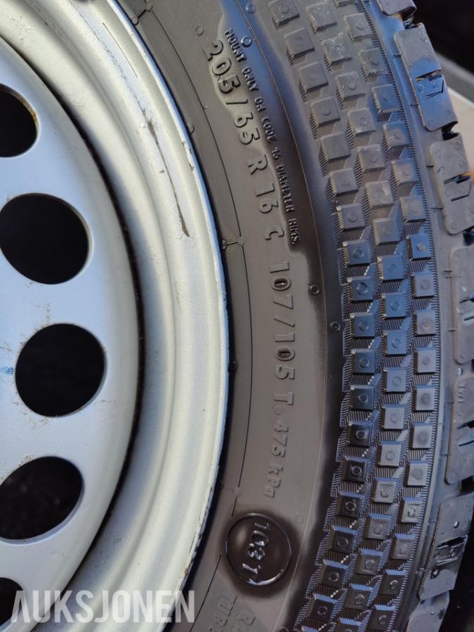 2024 Volkswagen Transporter sommerhjul, som nye Continental VanContact Ultra