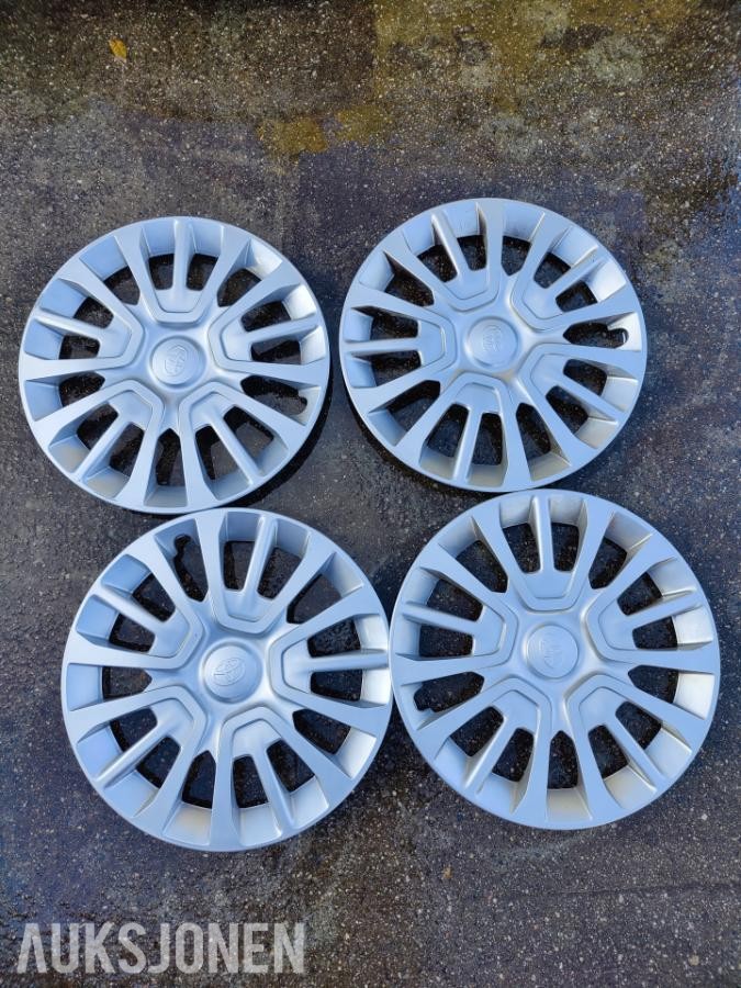 2018 Hjulkapsler Toyota varebil 17'' Original Toyota *Ingen minstepris*