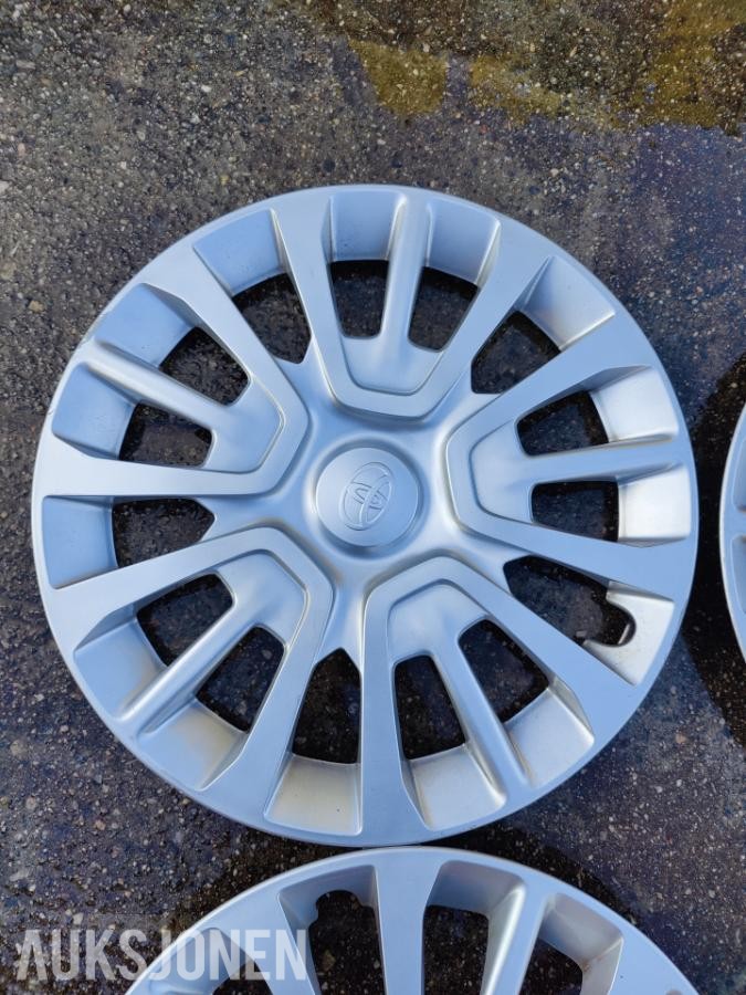 2018 Hjulkapsler Toyota varebil 17'' Original Toyota *Ingen minstepris*
