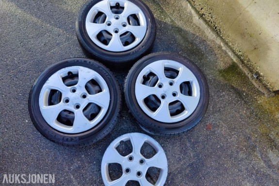 Hjul til Kia Picanto 3 hjul og 4 hjulkapsler *Ingen minstepris*