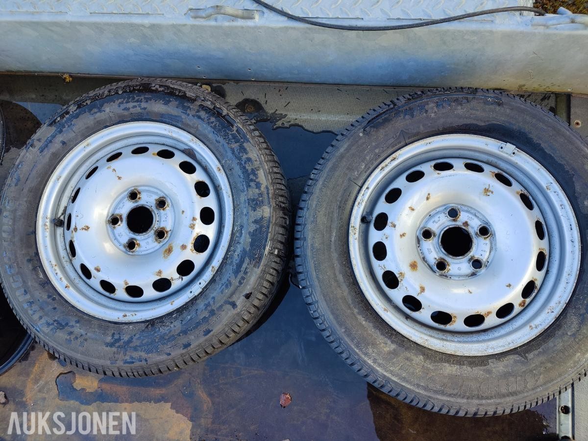 2 sommerhjul til Volkswagen Caddy *Ingen minstepris*