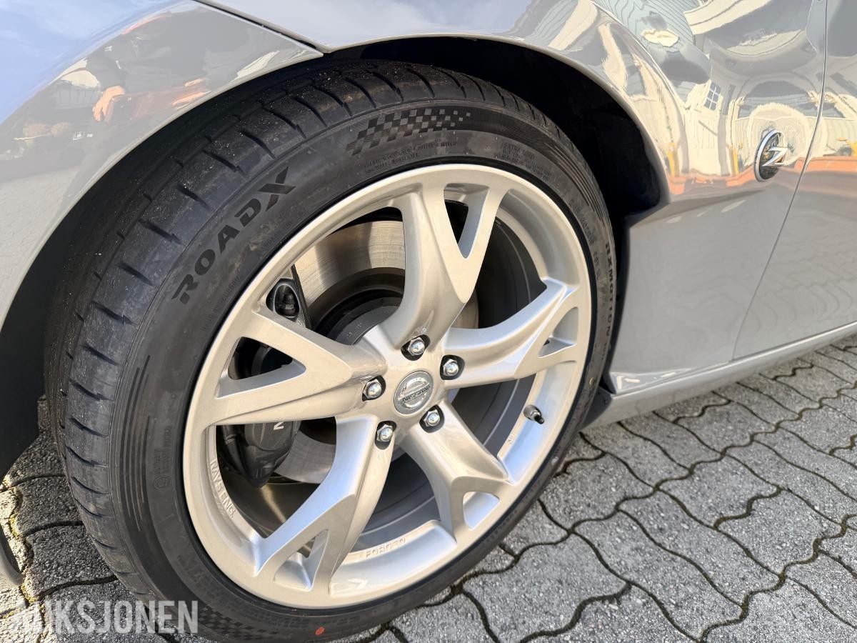 2009 NISSAN 370Z 3.7 V6 330HK MANUELL EU-GODKJENT TIL 09.2028