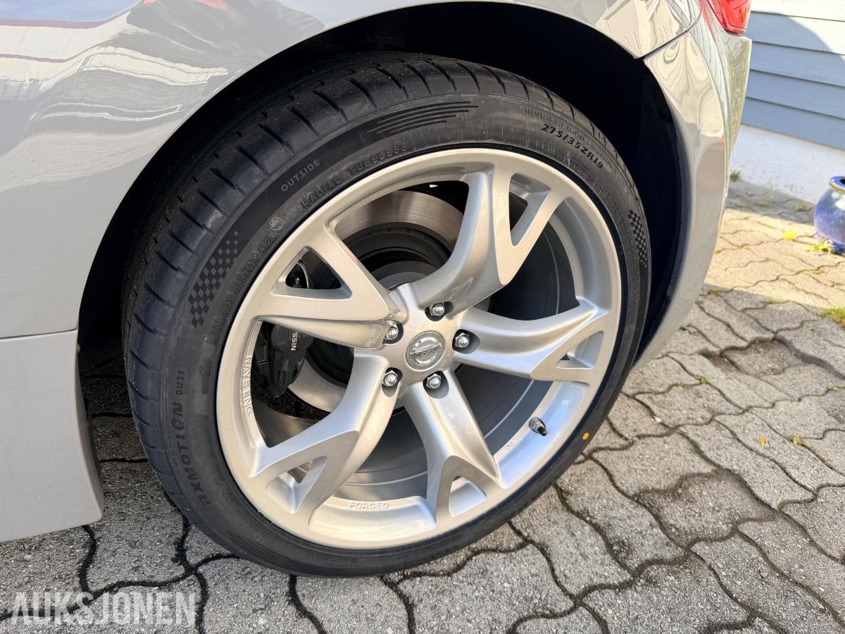 2009 NISSAN 370Z 3.7 V6 330HK MANUELL EU-GODKJENT TIL 09.2028