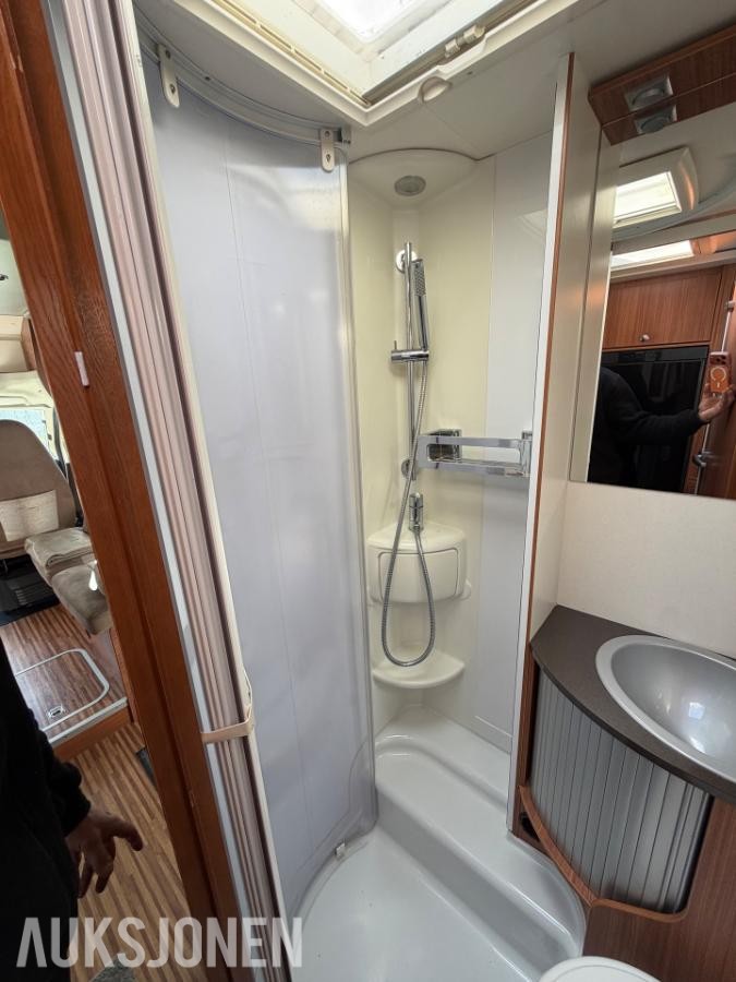 2012 ADRIA MATRIX M 680 SP BOBIL CRUISEKONTROLL RYGGEKAMERA