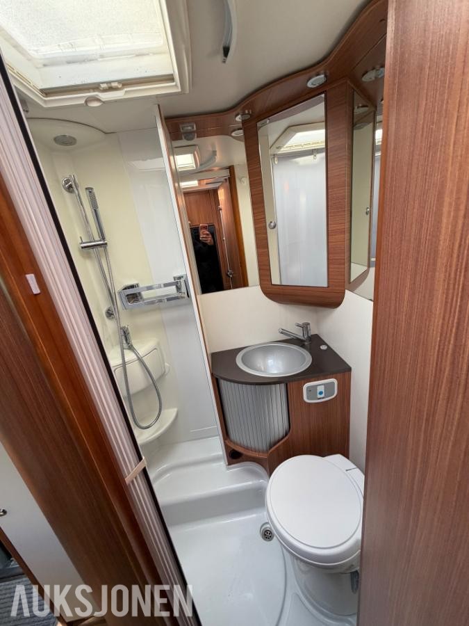 2012 ADRIA MATRIX M 680 SP BOBIL CRUISEKONTROLL RYGGEKAMERA