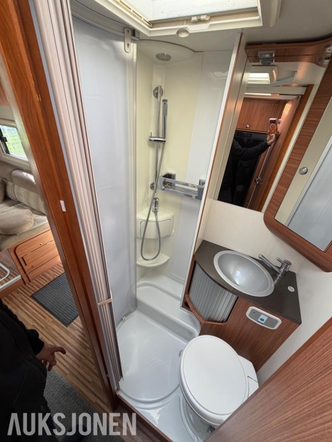 2012 ADRIA MATRIX M 680 SP BOBIL CRUISEKONTROLL RYGGEKAMERA