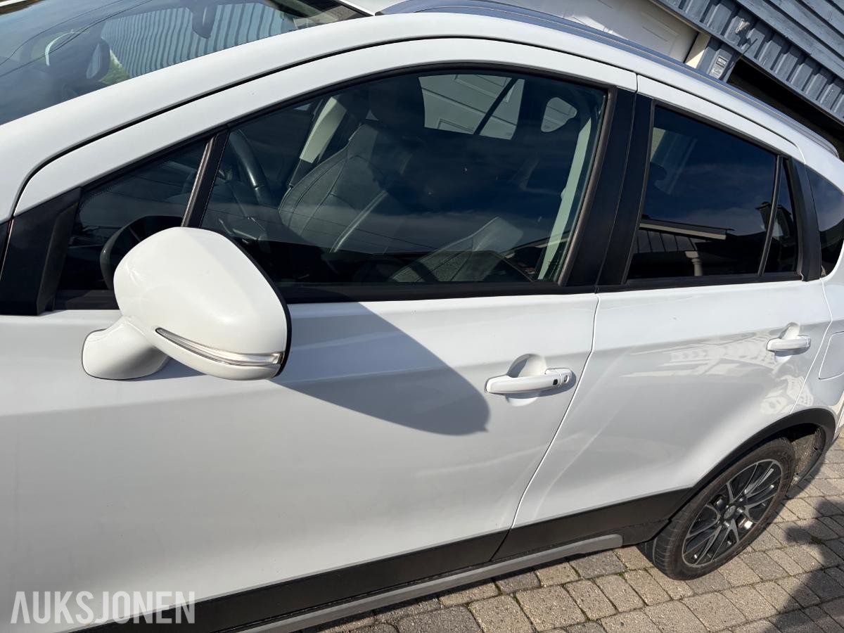 2013 Suzuki SX4 S-CROSS 1.6 BENSIN 120HK 4X4 Automat, Hengerfeste