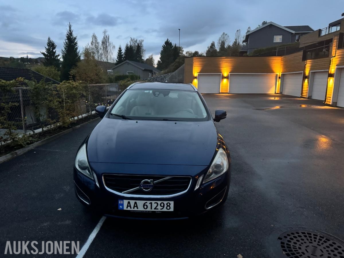 2012 Volvo V60 1.6 Diesel 114hk Automat Cruisekontroll, S+V Dekk