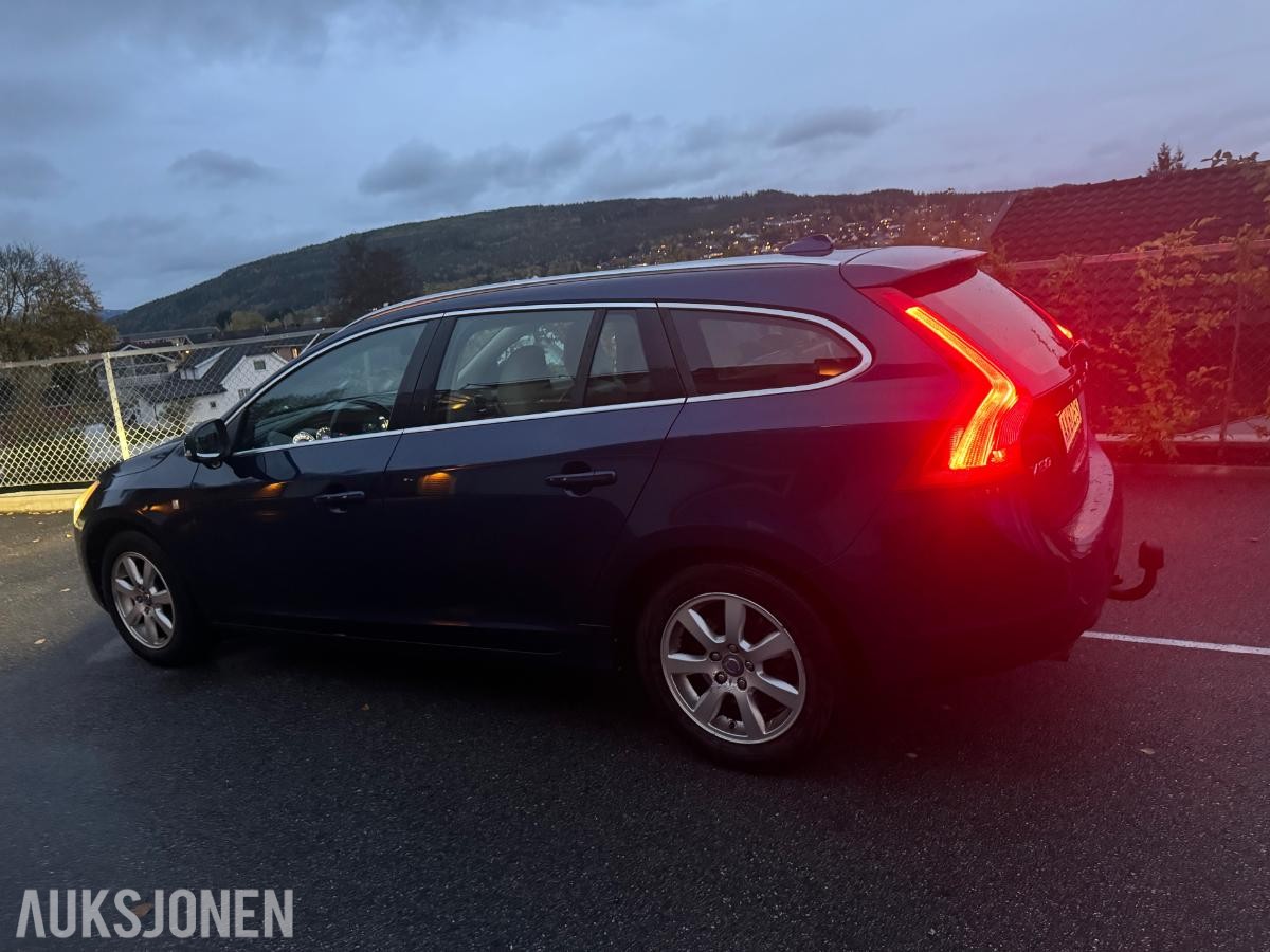 2012 Volvo V60 1.6 Diesel 114hk Automat Cruisekontroll, S+V Dekk