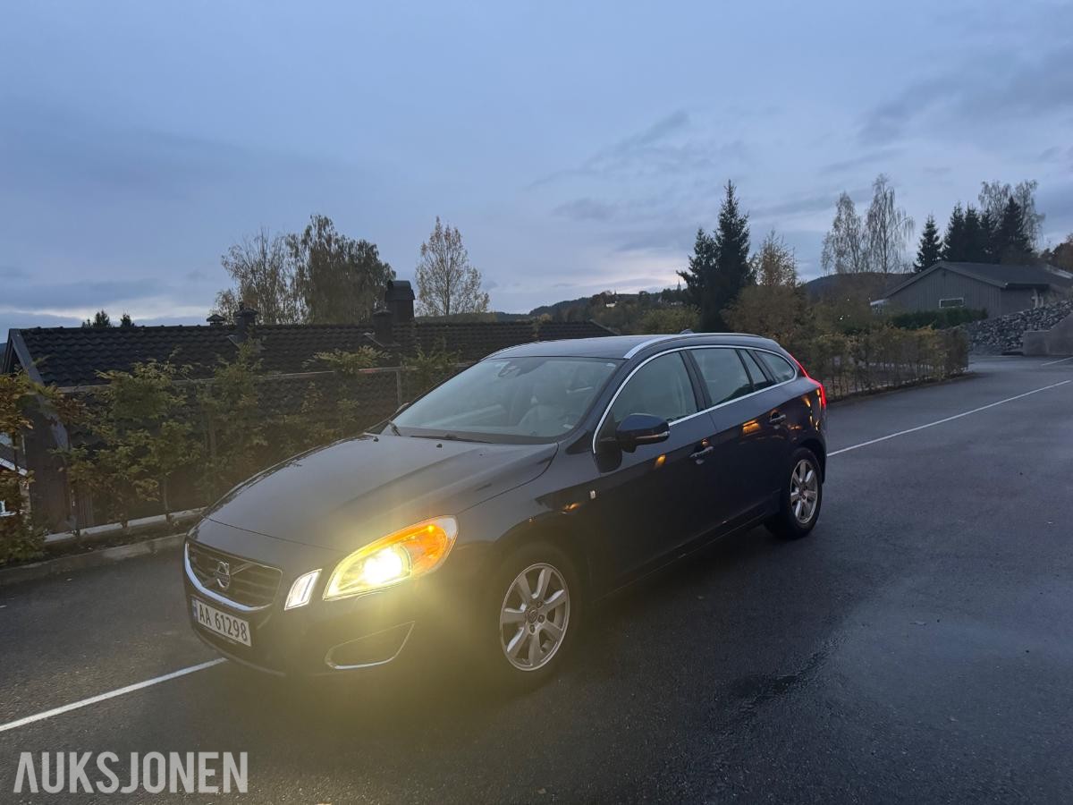 2012 Volvo V60 1.6 Diesel 114hk Automat Cruisekontroll, S+V Dekk