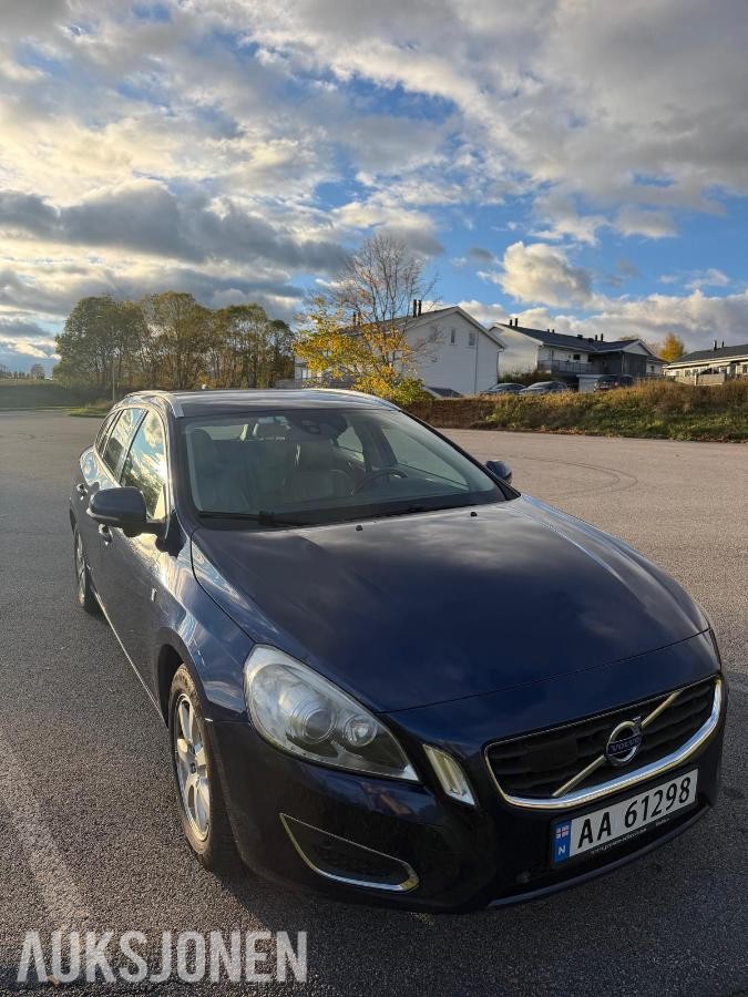 2012 Volvo V60 1.6 Diesel 114hk Automat Cruisekontroll, S+V Dekk