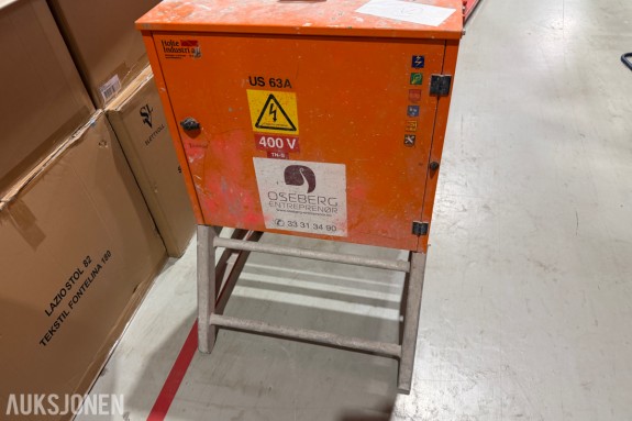 Høite Industri US 63A byggstrømsentral - 400 V TN-S - 63 A inntak - Jordfeilautomater - På stativ
