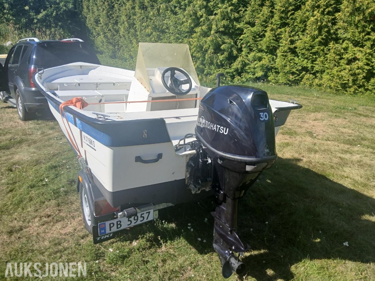 Crescent 450 båt med tohatsu 30hk