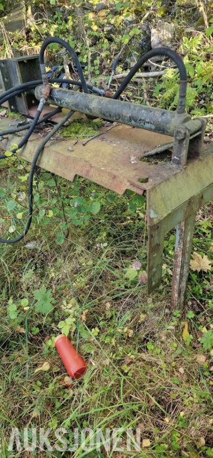 Vedkløyver til traktor *Ingen minstepris*