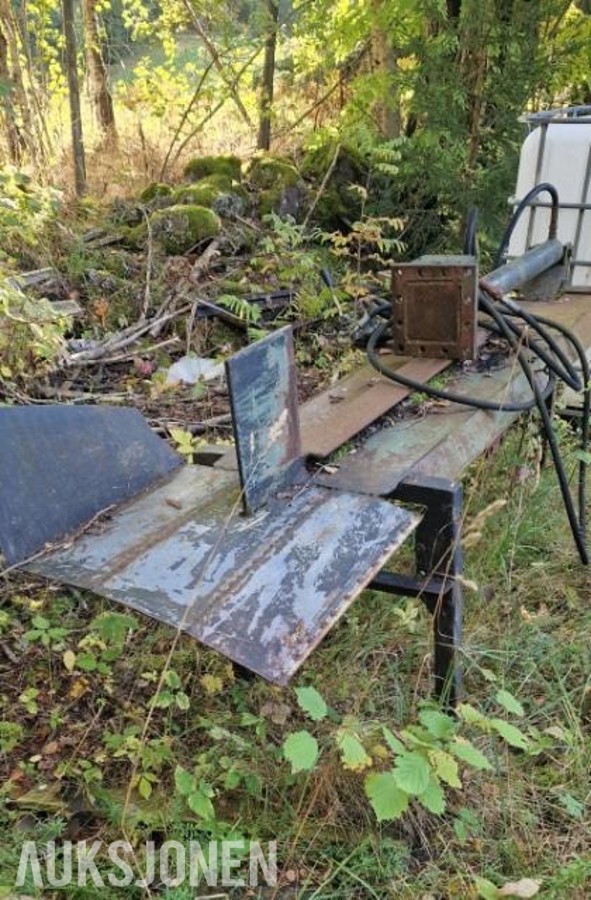 Vedkløyver til traktor *Ingen minstepris*