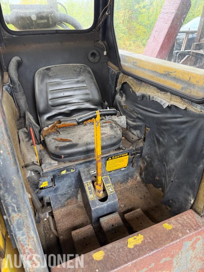 1985 Mustang 545 MVA FRI KOMPAKTLASTER