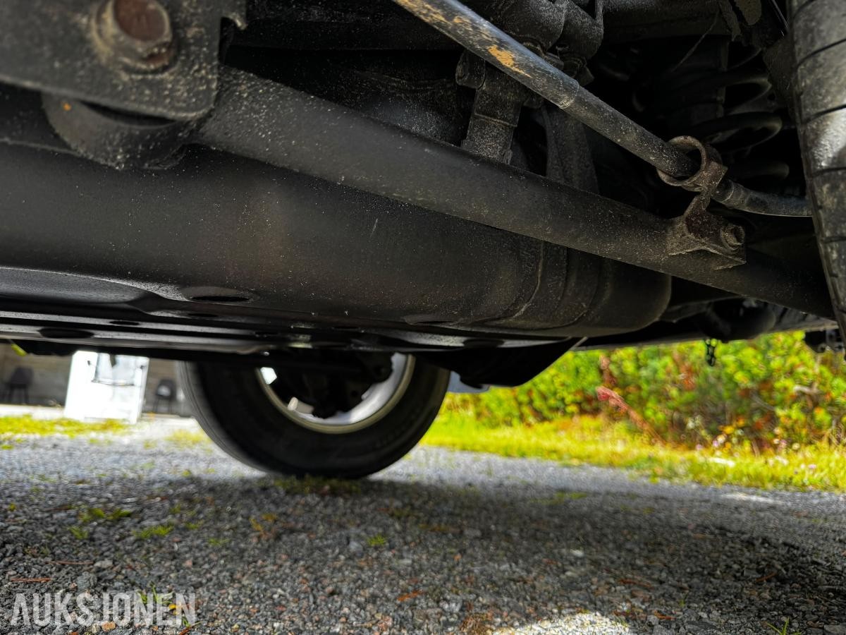 2013 TOYOTA LAND CRUISER 4WD AUTOMAT HENGERFESTE 5-SETER