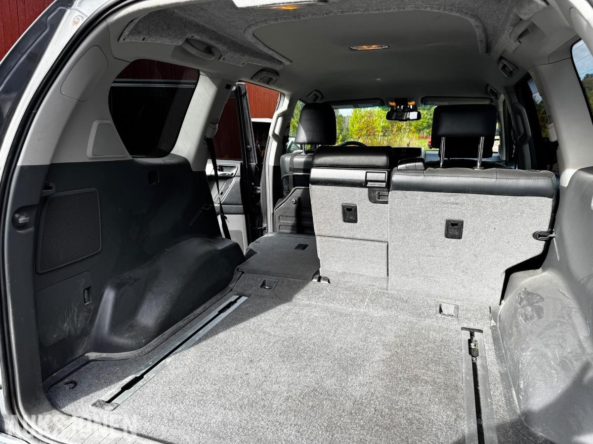 2013 TOYOTA LAND CRUISER 4WD AUTOMAT HENGERFESTE 5-SETER