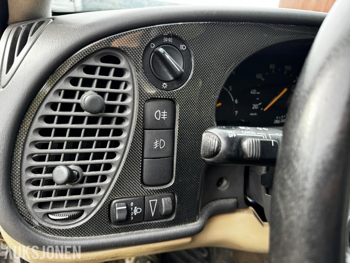 2002 SAAB 9-3 SE FLOTT EKSEMPLAR SOLTAK HENGERFESTE CRUISE