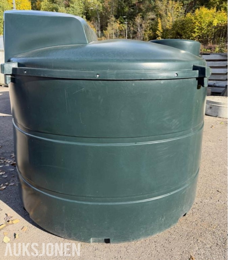 2020 VERA Gårdstank 3500L